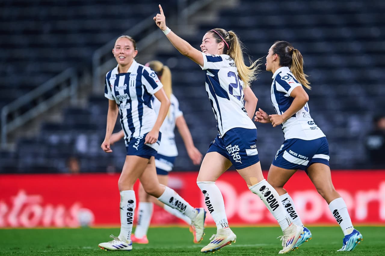 Katty Martínez se sacude la malaria y llega a 150 goles en Liga MX Femenil
