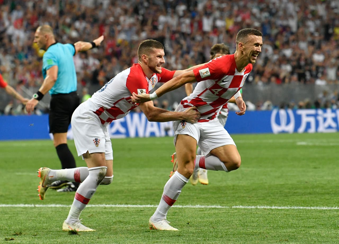 José Mourinho está interesado en reforzarse con dos talentos croatas como lo son Ivan Perisic y Ante Rebic, que lucieron brillantes en Rusia 2018. Para eso prepara 104 millones de euros.