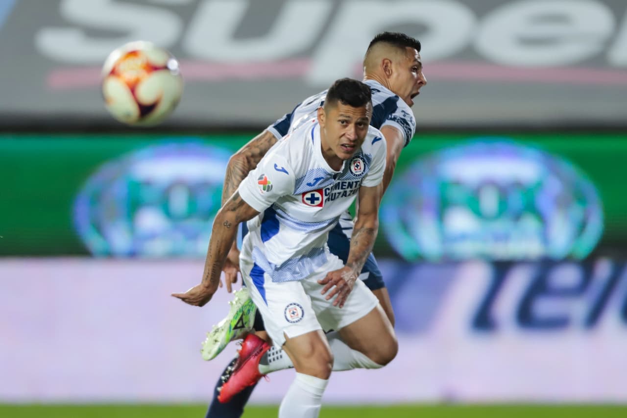 La Máquina logra conseguir sus primeros tres puntos del torneo luego de vencer 0-1 a Pachuca con gol de Juan Escobar.
