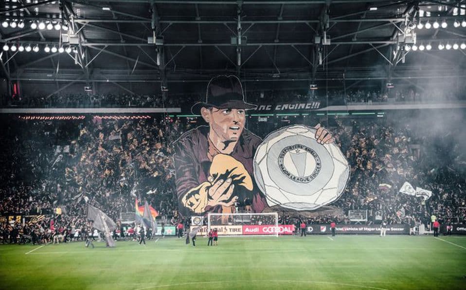 LAFC hizo un tributo a Carlos Vela como Indiana Jones.