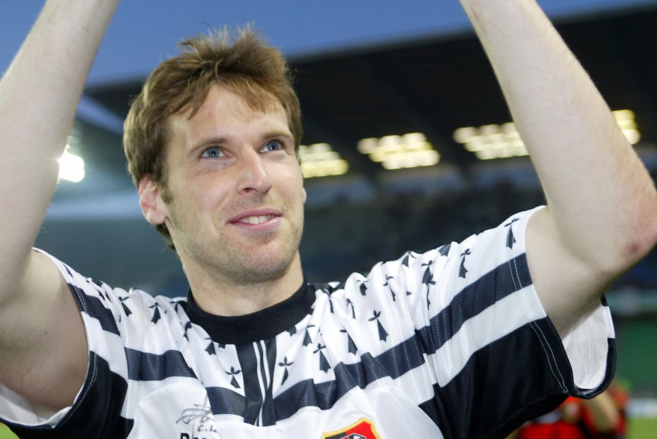 En la escuadra francesa estuvo dos años, suficientes para ser llamado a la selección de su país y comenzar a tener mayores posibilidades de ir a una mejor liga.