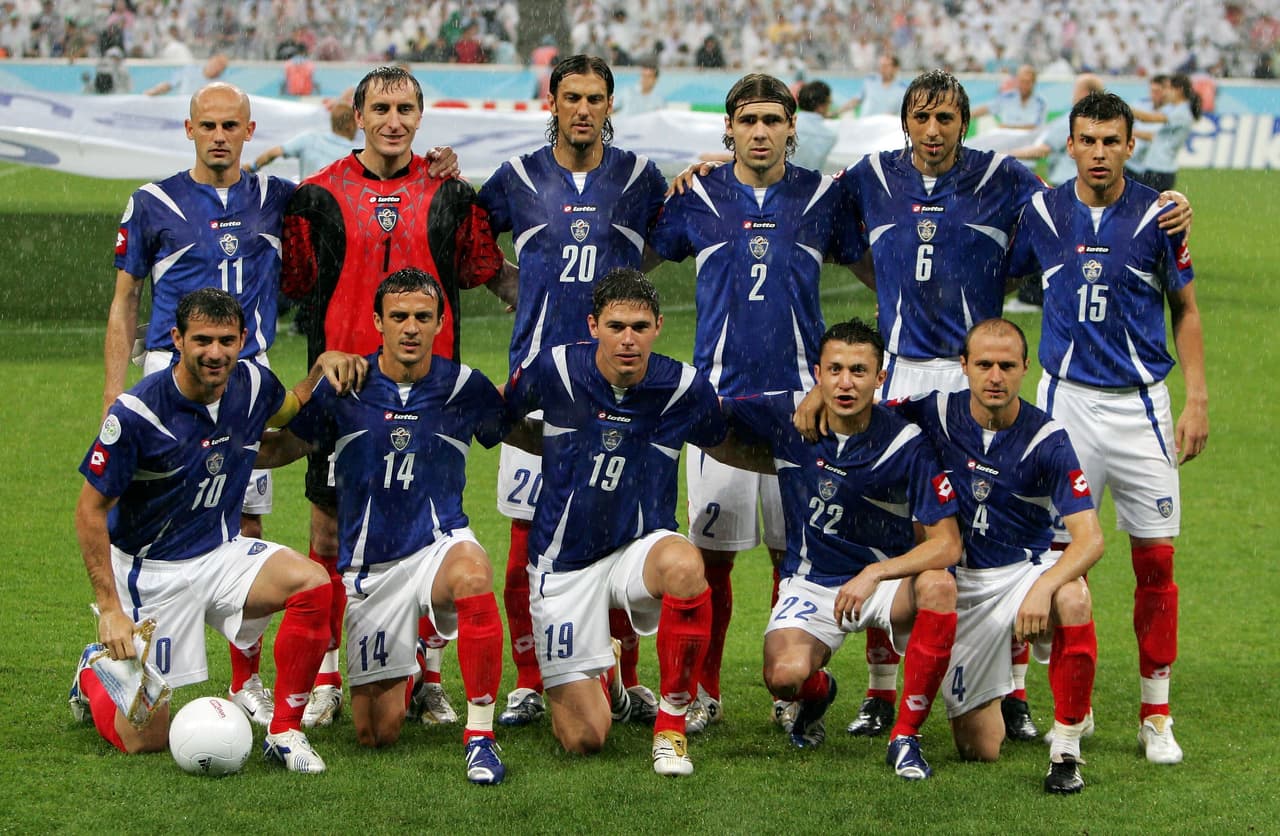 De la desintegración de Yugoslavia, quedó Serbia y Montenegro, que participó como país en el Mundial de Alemania 2006.