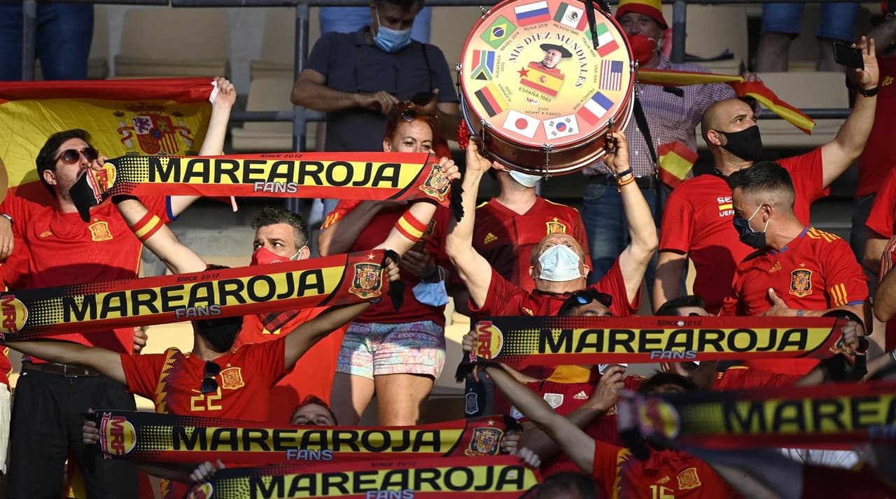 España y Suecia empatan durante su debut en la Euro 2020 con marcador de 0-0, en la Cartuja. El equipo local no logró definir ante los suecos y ambos equipos repartirán puntos dentro del Grupo E. Polonia es el próximo de los españoles, mientras que Eslovaquia se medirá ante Suecia el viernes.