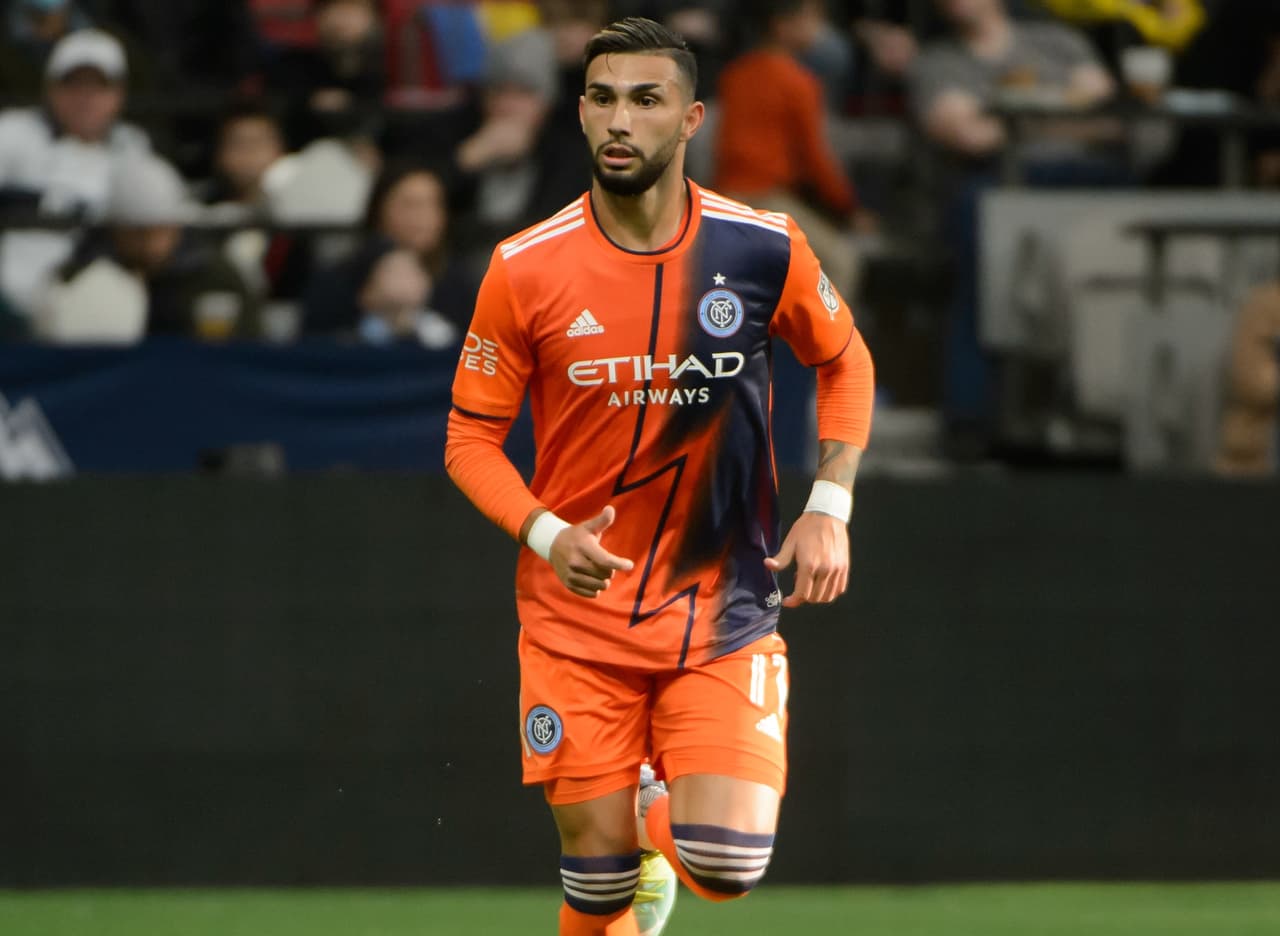 Objetivo 'Taty' Castellanos: directiva del Leeds viajó a Nueva York