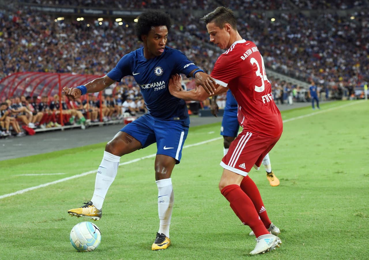 Luego el Bayern bajó un poco el ritmo y el Chelsea reaccionó y tuvo algunas llegadas.