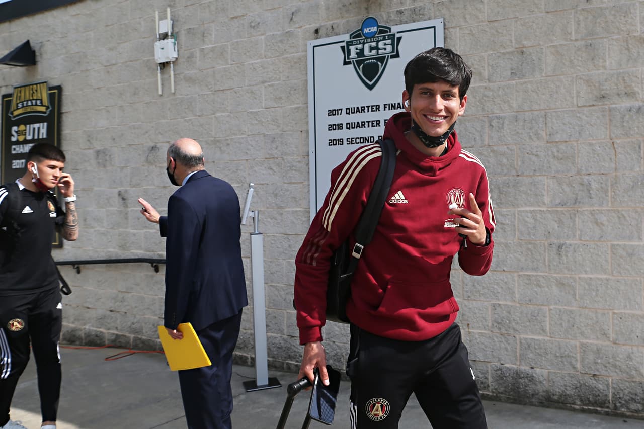 Jürgen Damm da cachetada con guante blanco a todos su haters