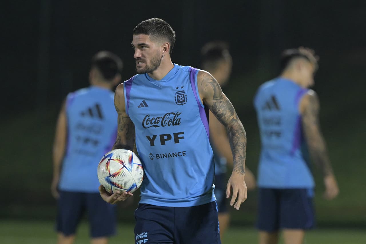 Rodrigo de Paul da tranquilidad tras supuesta baja con Argentina: “Todo bien”