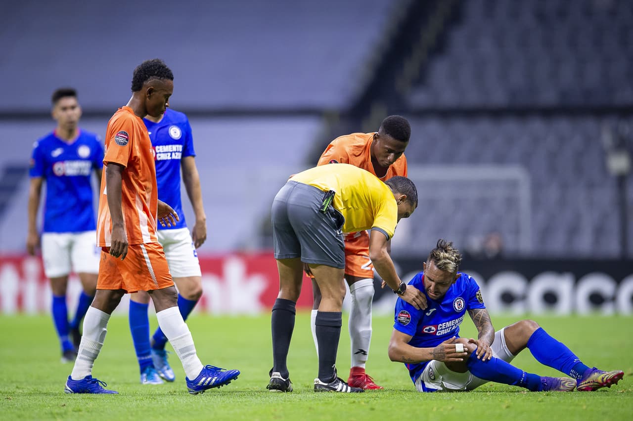 Llueven goles en la capital mexicana y con un marcador de 8-0 a favor, Cruz Azul elimina al Arcahaie de Haití en los octavos de final de la Concacaf Liga de Campeones.
