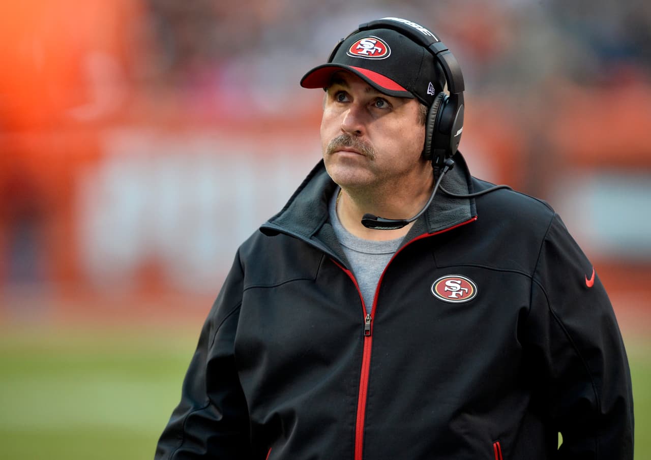 Jim Tomsula (2010, 2015) (6 victorias, 11 derrotas).