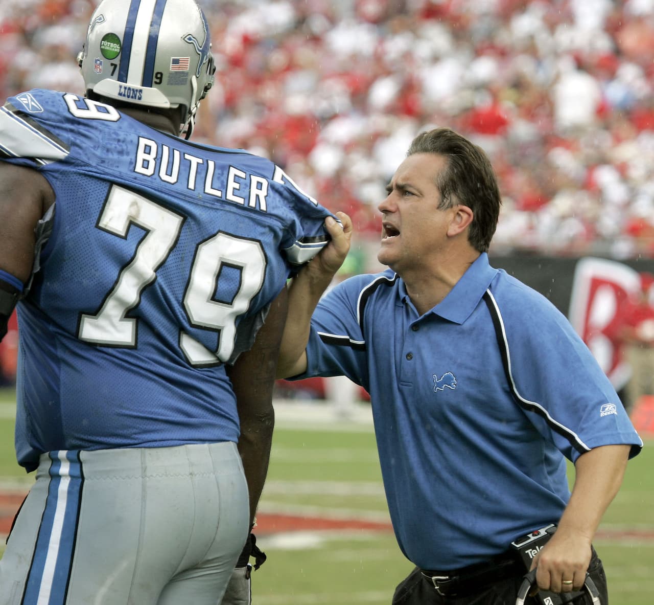 Steve Mariucci (2003-2005) (15 victorias, 28 derrotas).