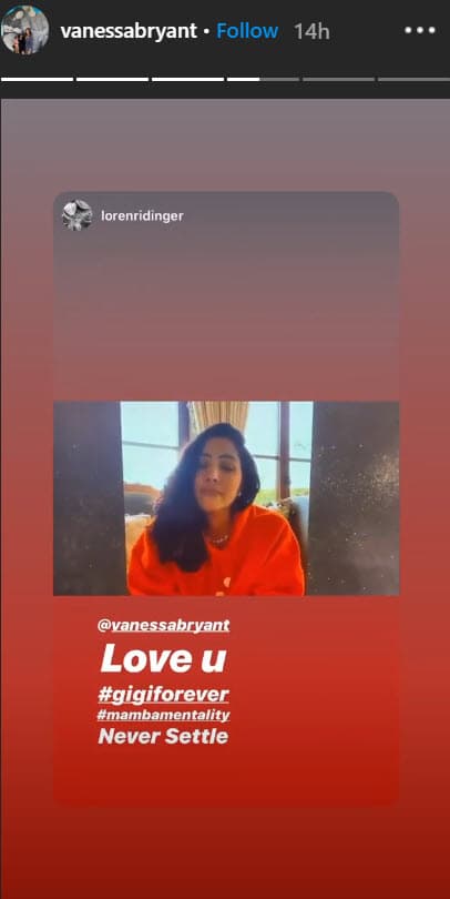 "Kobe y Gigi amaban la WNBA, esta es su sudadera, gracias. Quiero felicitar a todas las seleccionadas de este año, sigan trabajando duro, nunca se rindan porque esa es la mentalidad de una Mamba", señaló en su discurso.
<br>