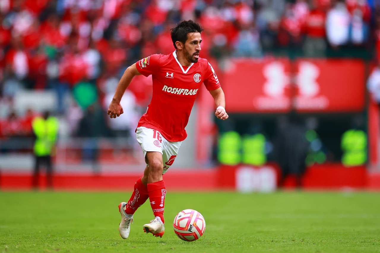 El 'factor' Navarro' va por el épico récord de 'Bofo' Bautista en finales