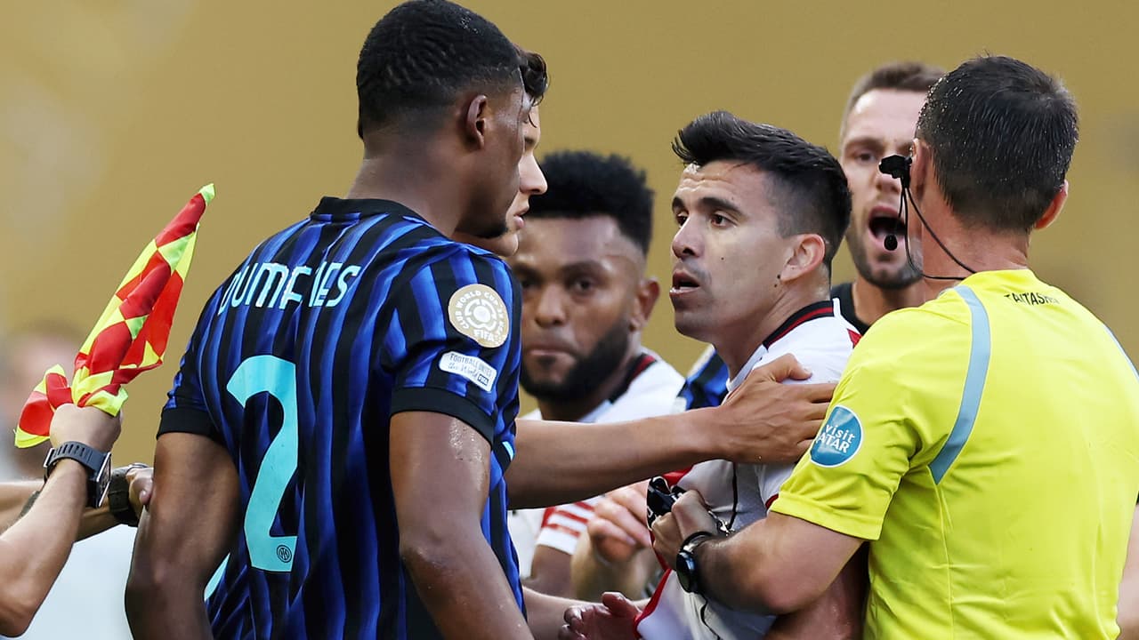 Marcos Acuña pierde la cabeza al finalizar el Inter vs. River Plate