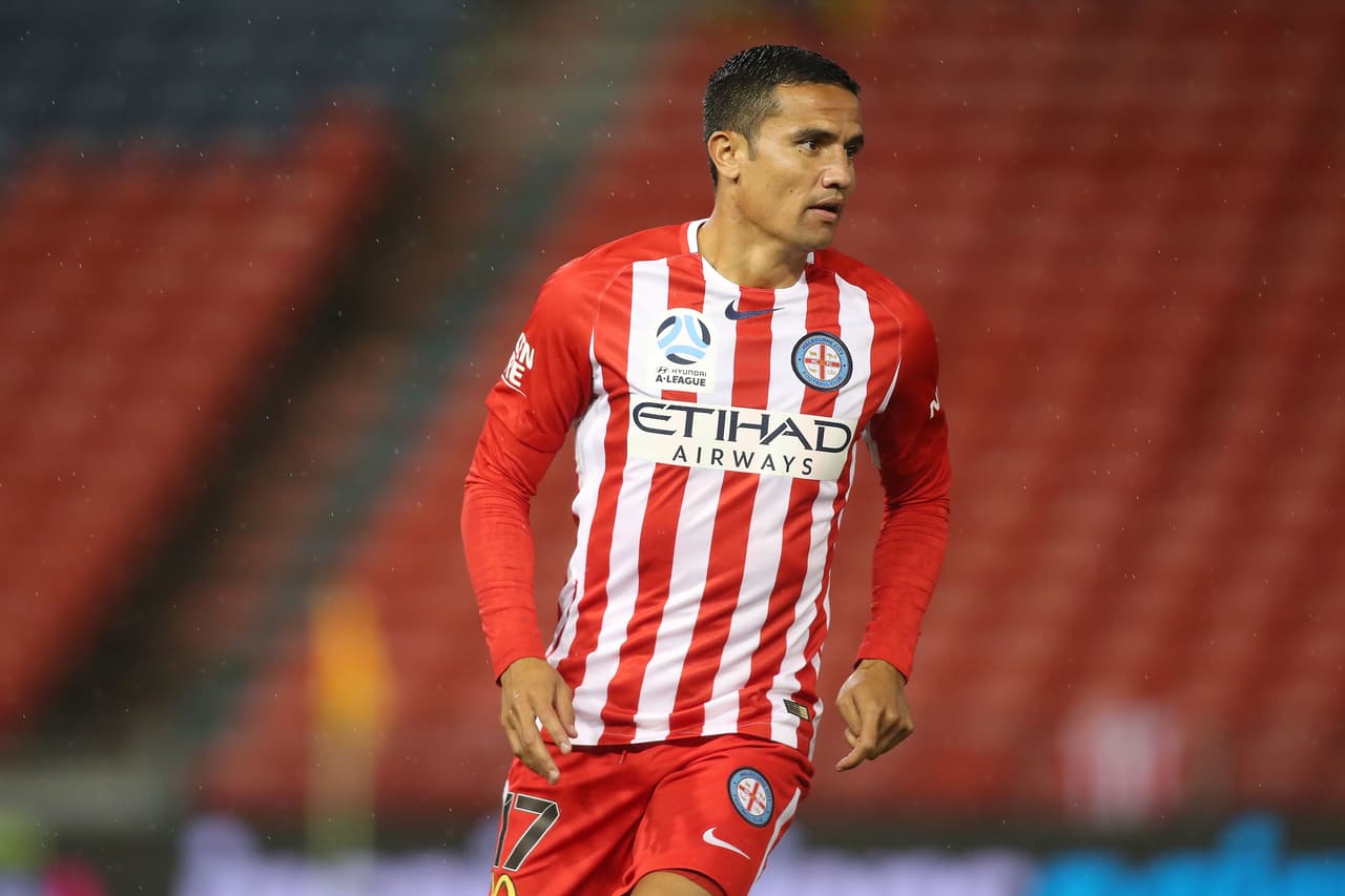 El australiano Tim Cahill se quedó sin equipo en este mercado y se dice que podría regresar al Milwall, con el que ya jugó años atrás en Inglaterra.