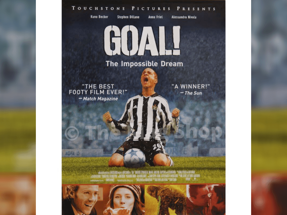 <b>Goal / ¡Goool!, la película</b>
<br>Esta película nos cuenta la historia de Santiago Munez, un joven que tiene un sueño: ser jugador de futbol profesional. Sus padres deciden cruzar la frontera en busca del sueño americano, y Santiago de poder realizar el suyo.