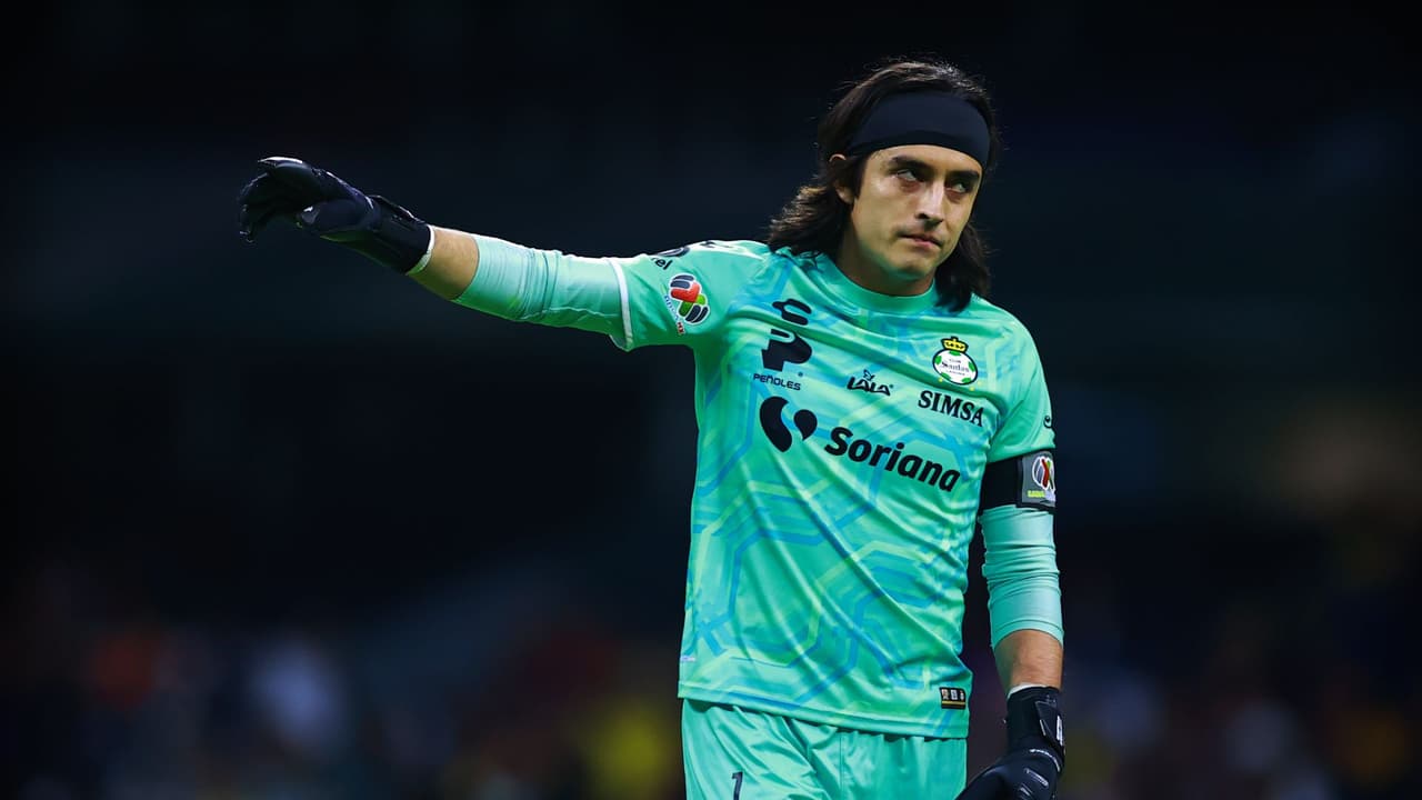 Carlos Acevedo se 'descarta' de Qatar 2022 por Rodolfo Cota y Alfredo Talavera