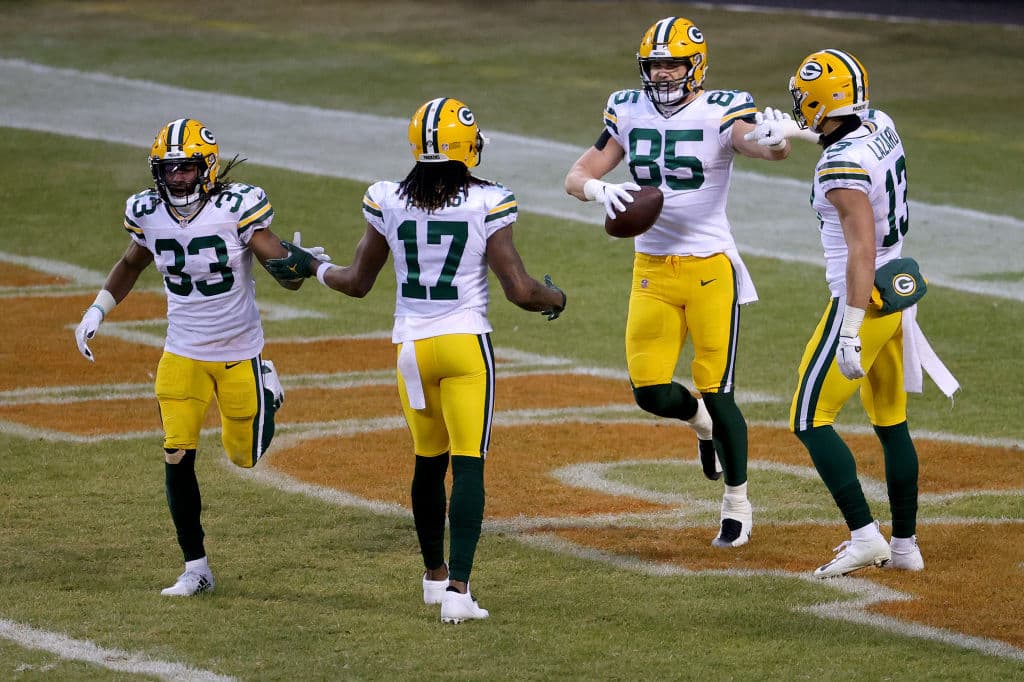 Green Bay controla a los Chicago Bears y vencen 35-16.