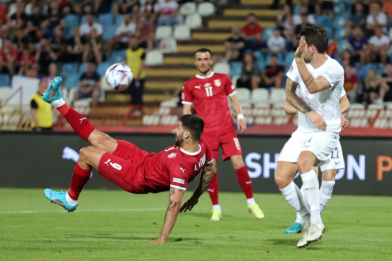 La Selección de Noruega derrotó a Serbia con una anotación slitaria de Erling Haaland.