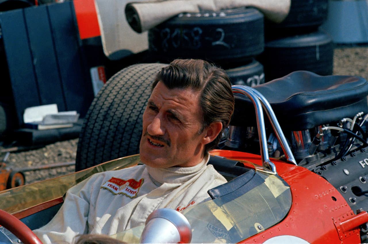 Graham Hill, el piloto británico llegó a conquistar dos títulos de Fórmula 1 en los años 1962 y 1967, además de tres subcampeonatos.