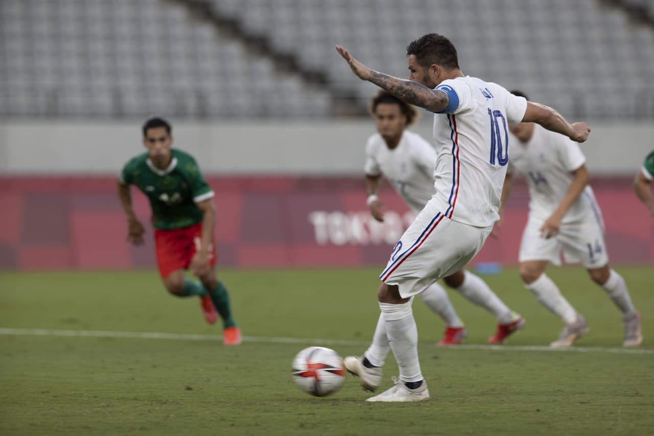 México debutó en Juegos Olímpicos y lo hizo con autoridad goleando a la Selección de Francia.