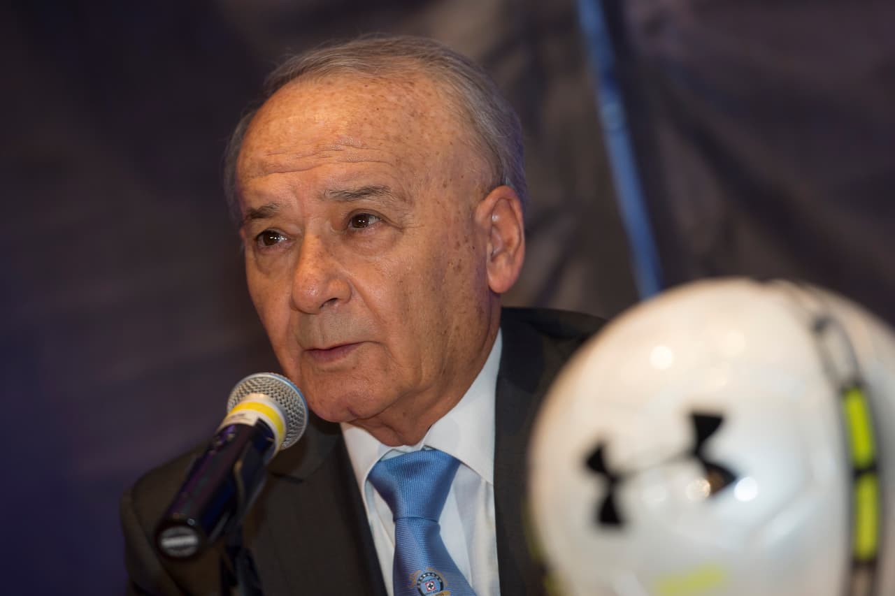 'Billy' Álvarez, presidente de Cruz Azul, podría ser detenido por las autoridades en las próximas horas.