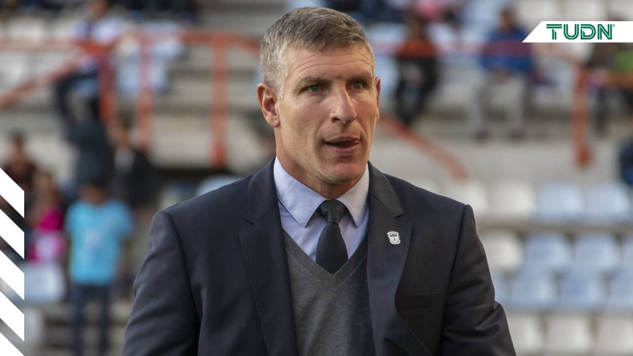 Martín Palermo, molesto por el gol admitido pese a que se goleó a Xolos en el Hidalgo.