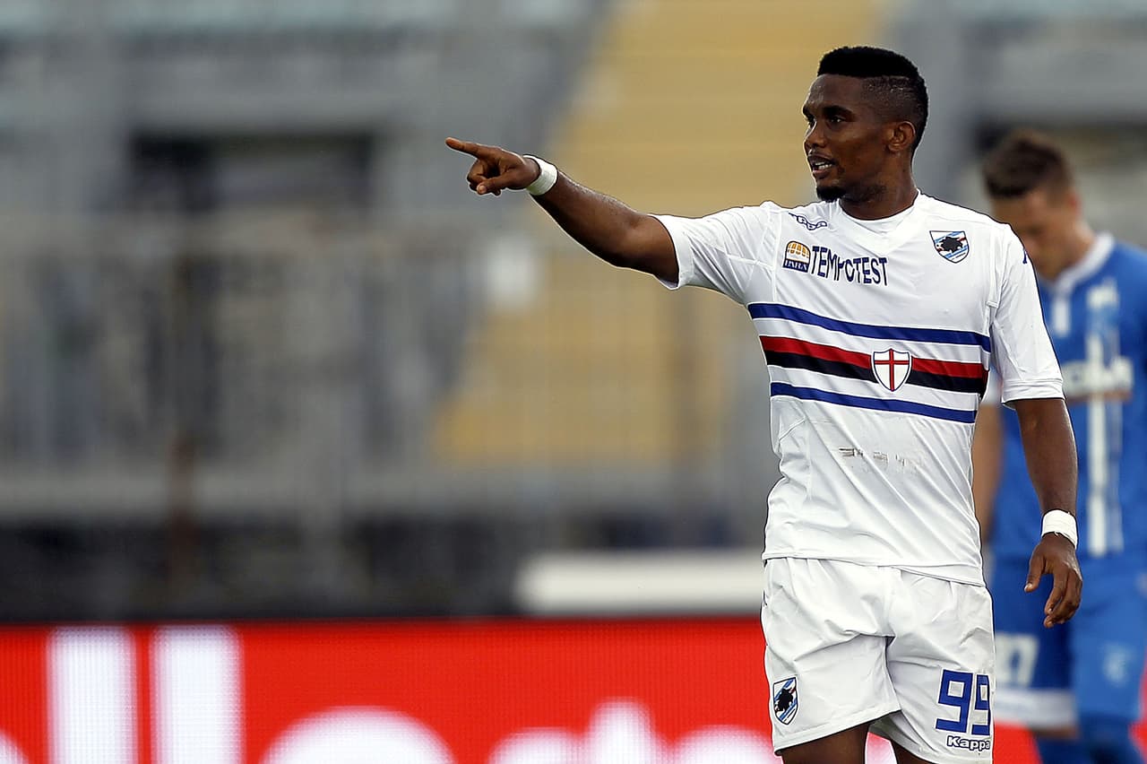 El camerunés Samuel Eto’o tuvo un próspero paso por Mallorca, Barcelona, Inter, Chelsea, entre otros grandes de Europa. El atacante, que militó en Italia con Sampdoria, ahora está en el de Turquía. Lleva 382 goles a sus 35 años.