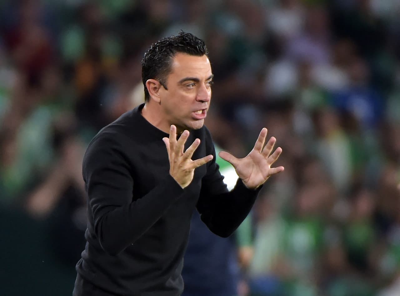 Xavi Hernández preparaba el regreso de Alonso fati.