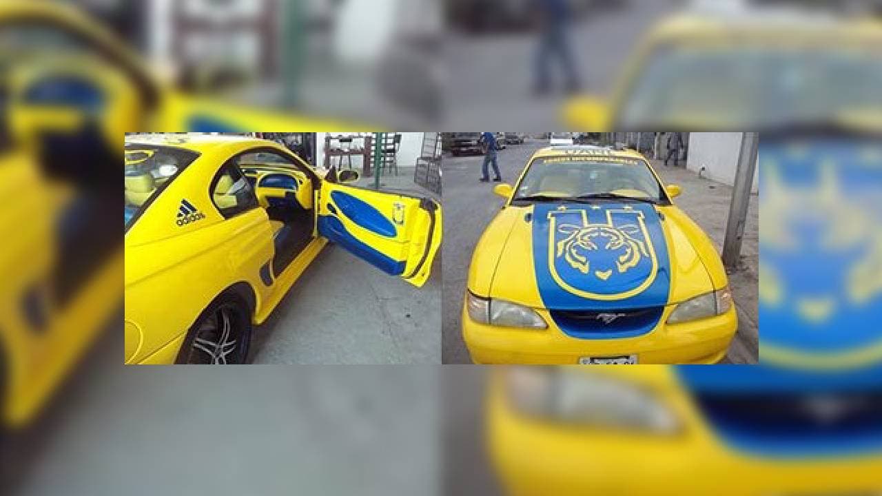 El mustang 1997 con cara de tigre.