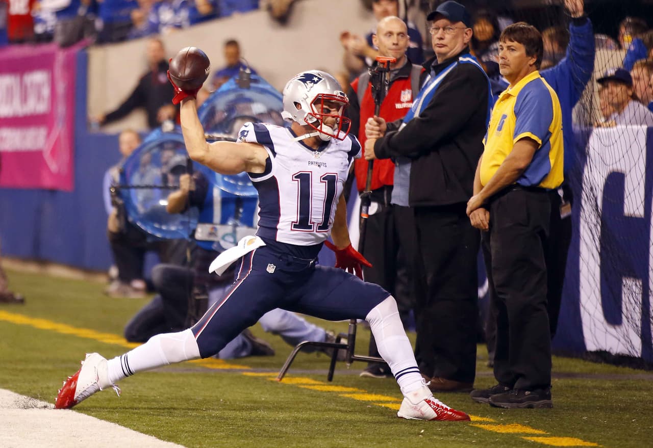 1. NEW ENGLAND PATRIOTS - Invictos 5 - 0 como líderes del Este en la Conferencia Americana. No se ven indicios de "campeonitis" o factores que afecten a Tom Brady y compañía. Vienen 3 partidos en casa: Jets, Miami y Washington.