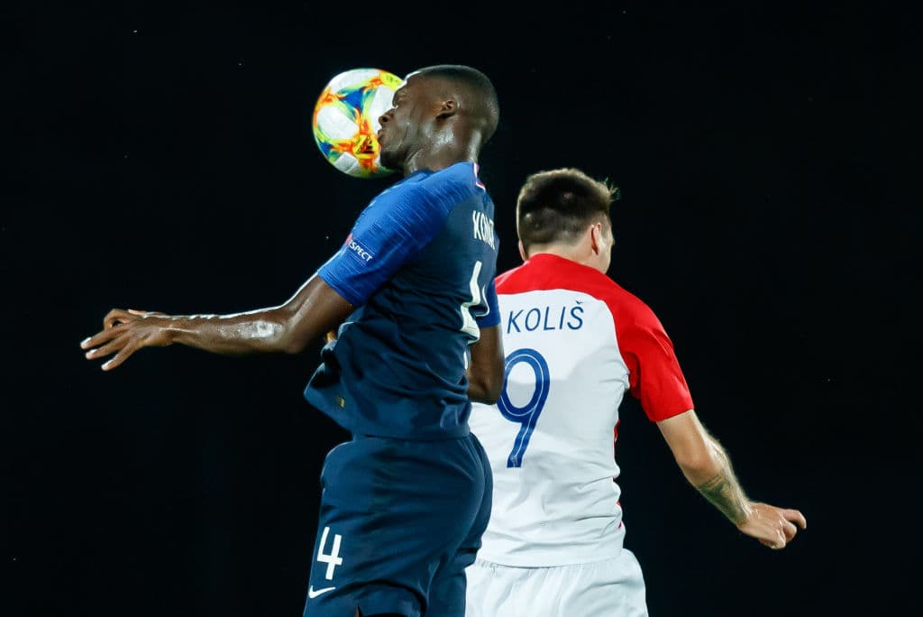 Francia buscará el próximo lunes el primer lugar del Grupo C contra Rumania, mientras Croacia e Inglaterra se enfrentan en duelo de eliminados.