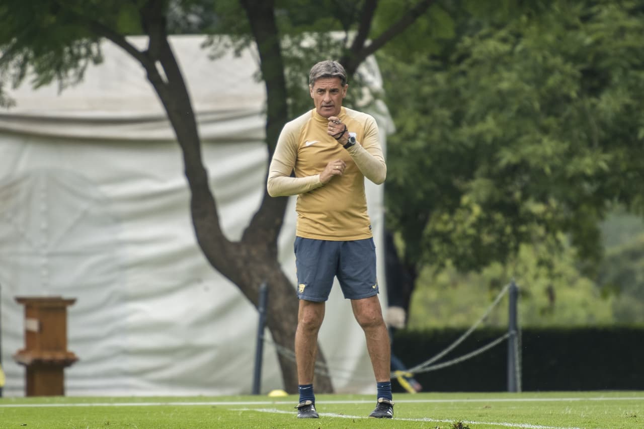 Míchel destaca cualidades de Juan Ignacio Dinenno para Pumas