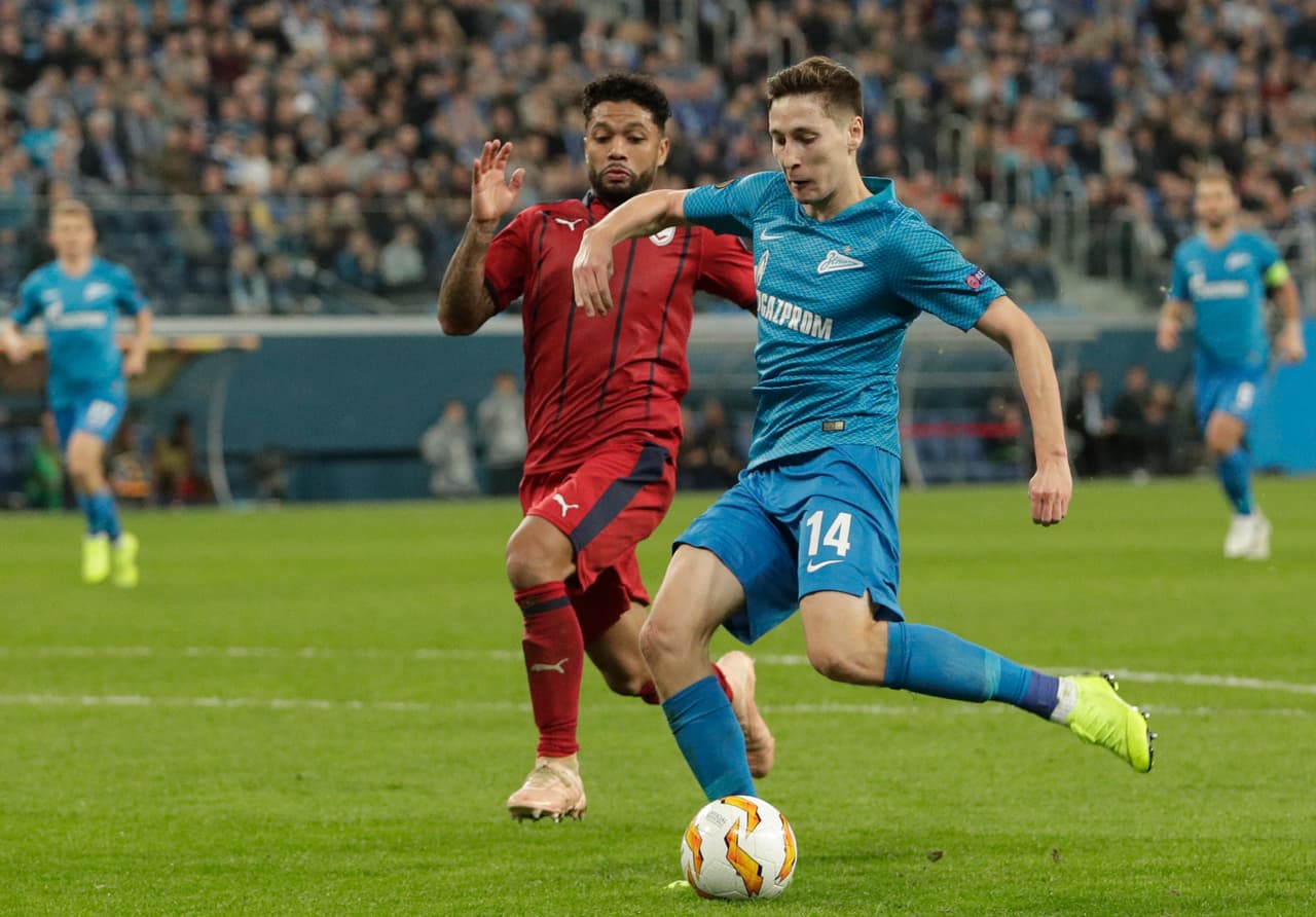 <b>Daler Kuzyaev (Zenit St. Petersburgo) </b>
<br>Posición: Mediocampista
<br>Edad: 27
<br>Valor actual: 8 MDE