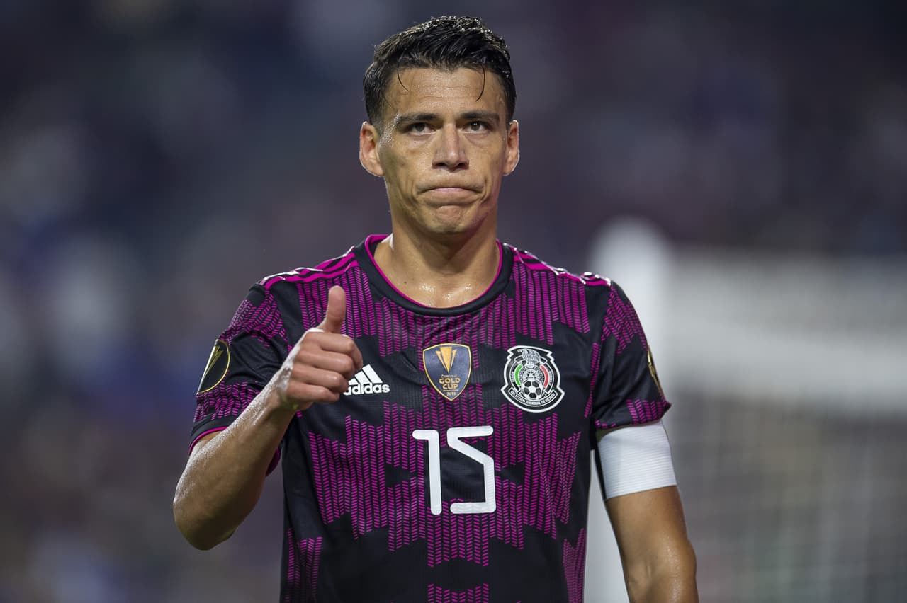 Héctor Moreno aguanta las lágrimas por fallecimiento de Zizinho