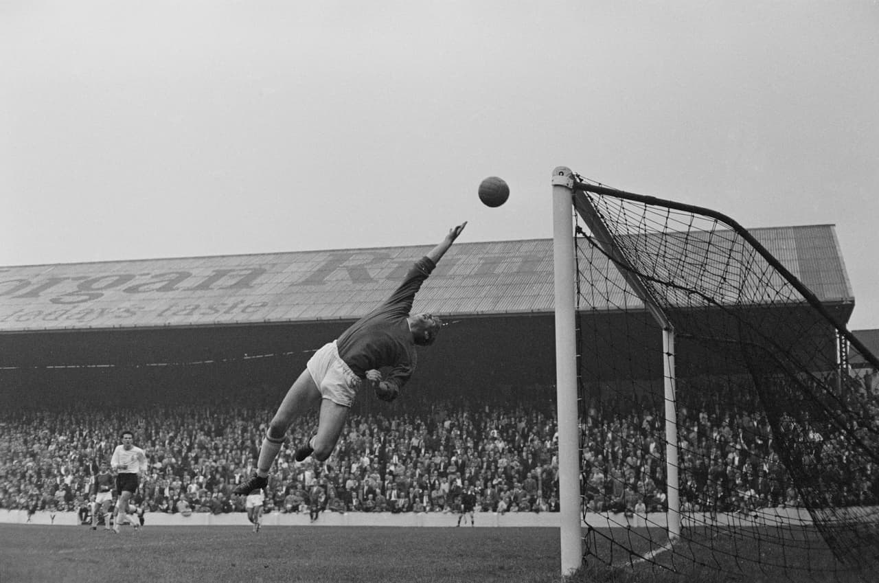 El Bolton Wanderers fue fundado hace 145 años; es uno de los equipos más longevos que existen actualmente.