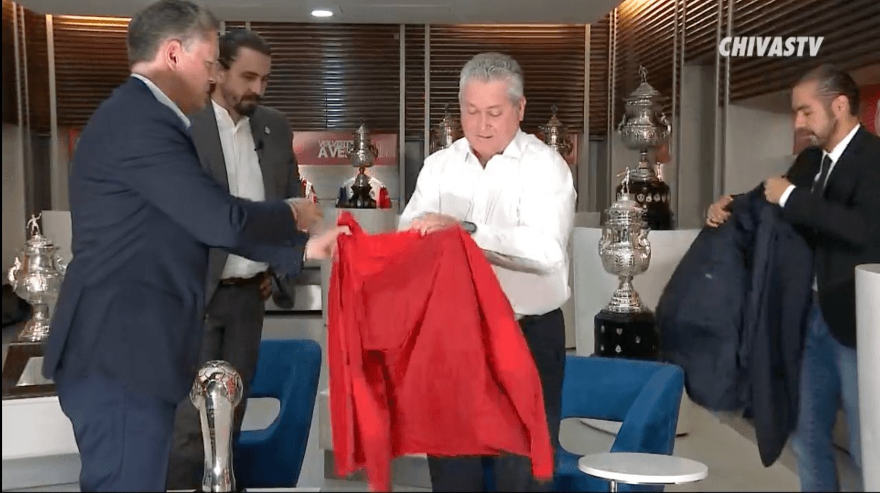 Así se vivió la Víctor Manuel Vucetich como nuevo timonel del Rebaño Sagrado. ¿El ‘Midas’ podrá con este nuevo reto en su carrera?