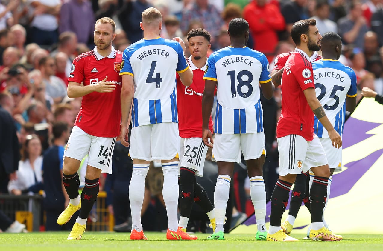 Brighton sorprendió al Manchester United y le propinó una dolorosa derrota en Old Trafford, donde la afición no quedó contenta y los abucheó. CR7 ingresó en el complemento, pero poco pudo hacer para evitar la caída.