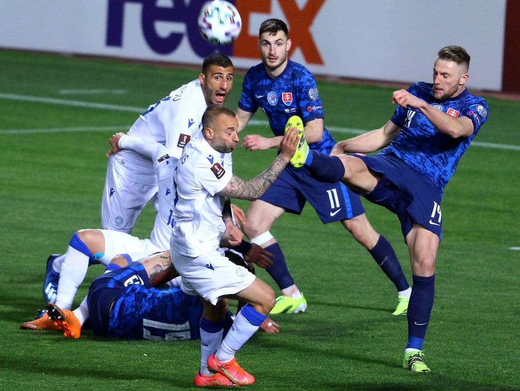 Grupo H | Chipre y Eslovaquia igualaron sin goles.