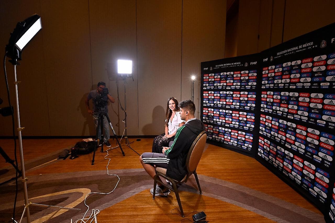 En exclusiva con Univision Deportes, de la mano de Ana Katy Hernández, Néstor Araujo hablo previo a la Copa Oro y se animó a candidatear a Carlos Rodríguez y 'Piojo' Alvarado.