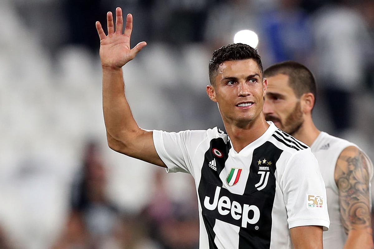 Con 340 millones de seguidores (un poco más de la población completa de los Estados Unidos en comparación), Cristiano Ronaldo es el futbolista que acapara la atención en las redes sociales.