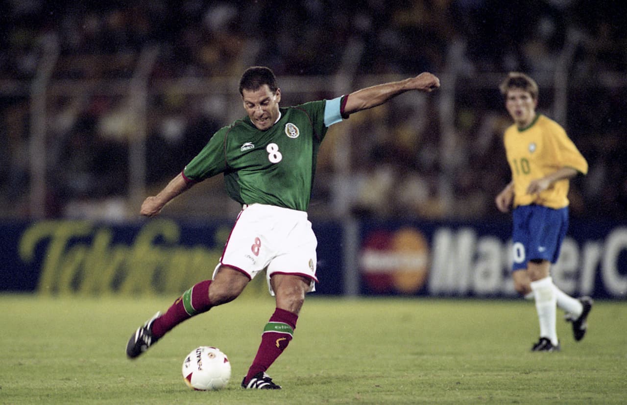 Así como la Copa América, tanto Ecuador ‘93 como Uruguay 95’, como una de las figuras del Tri.