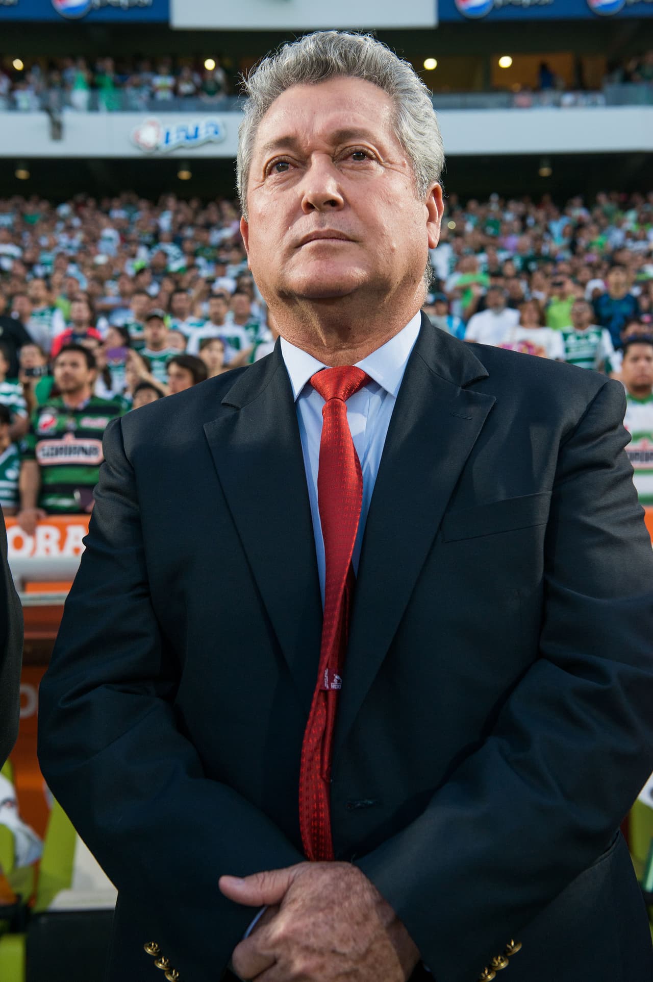 Vucetich avisa que Querétaro jugará con dignidad en casa