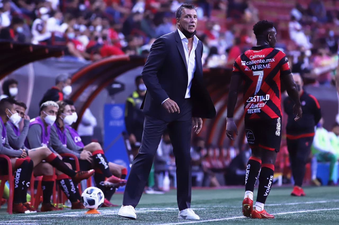 Robert Siboldi Tijuana Head Coach during the game Tijuana vs Tigres UANL, corresponding to Day 01 of the Torneo Apertura Grita Mexico A21 of the Liga BBVA MX, at Caliente Stadium, on July 25, 2021.
<br>
<br> Robert Siboldi Director tecnico de Tijuana durante el partido Tijuana vs Tigres UANL, Correspondiente a la Jornada 1 del Torneo Apertura Grita Mexico A21 de la Liga BBVA MX, en el Estadio Caliente, el 25 de Julio de 2021.