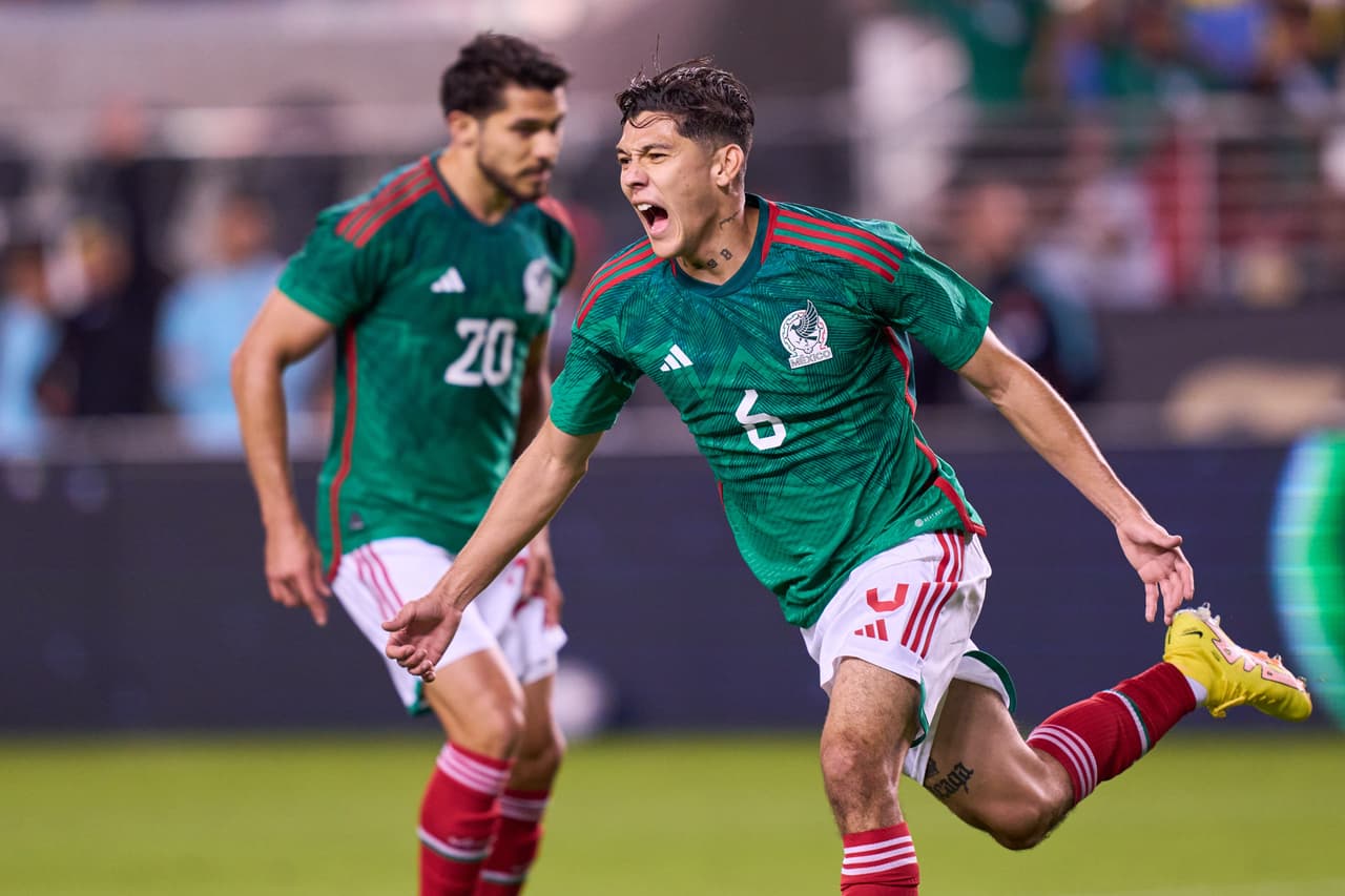 ¡Llenos de dudas! México no supo mantener una ventaja de dos goles y Colombia vino de atrás para llevarse el triunfo con un golazo de Wilmer Barrios.