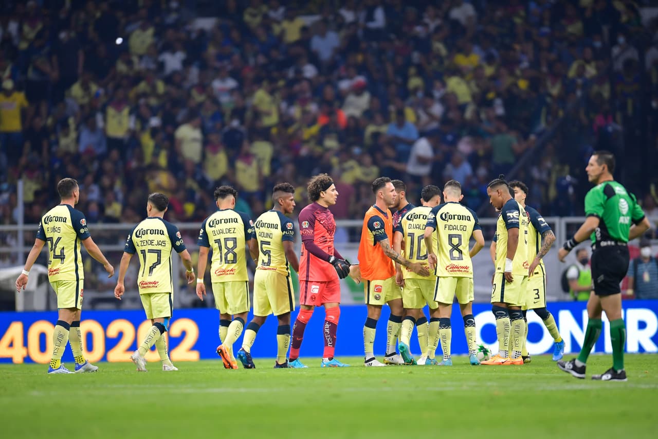 Hasta que al 54', Diego Valdés abrió el marcador para hacer explotar al Azteca. Sin embargo, su tanto terminó en el empate que por el momento deja fuera al América de la Final.