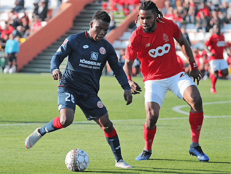 El holandés Paul Boetius puso adelante al Mainz en el partido, durante el primer tiempo.