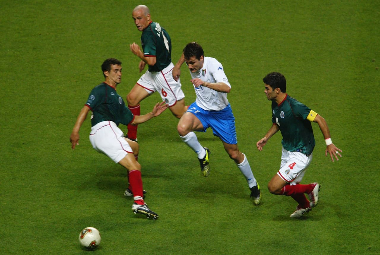 'La Azzurra' tenía una escuadra repleta de cracks como Christian Vieri, Francesco Totti, Alessandro del Piero, Paolo Maldini y Gianluigi Buffon.