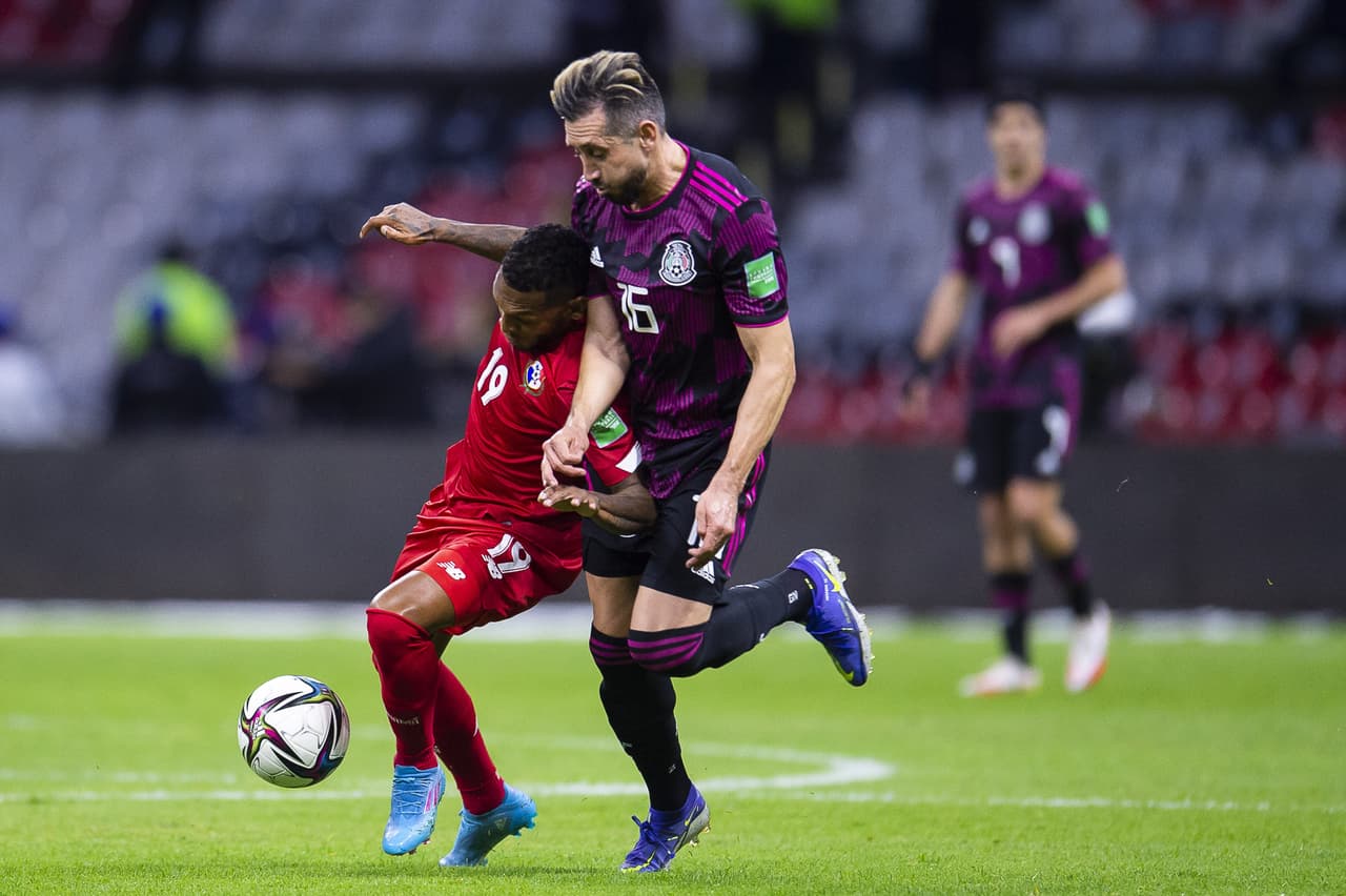 Raúl Alonso Jiménez anota desde los aonce pasos, le da la victoria a México 1-0 seobre Panamá y supera a Hugo Sánchez en la table de los goleadores históricos de la selección.