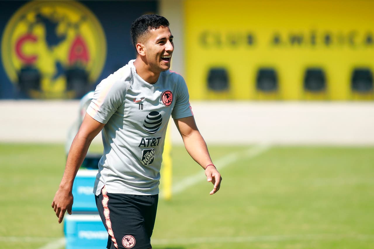 El paraguayo Cecilio Domínguez muestra su mejor cara para ser alternativa viable en la titular de América.