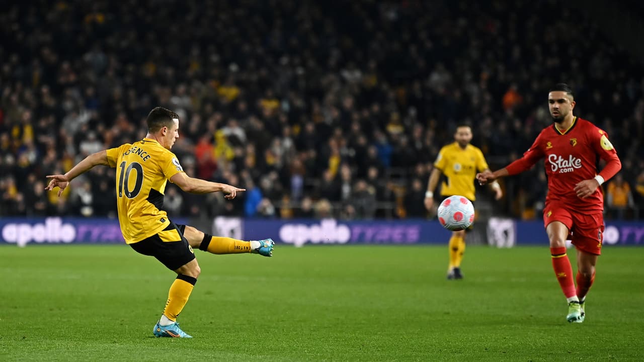 Wolves goleó 4-0 al Watford en partido pendiente de la Jornada 19 de la Premier League.